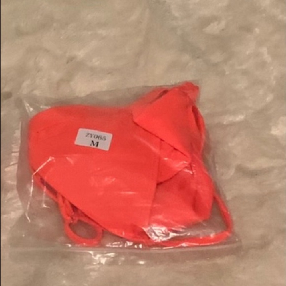 Swim suit